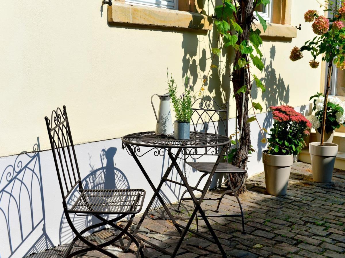 Hôtel Gastehaus & Weingut Gehrig à Weisenheim am Sand Extérieur photo